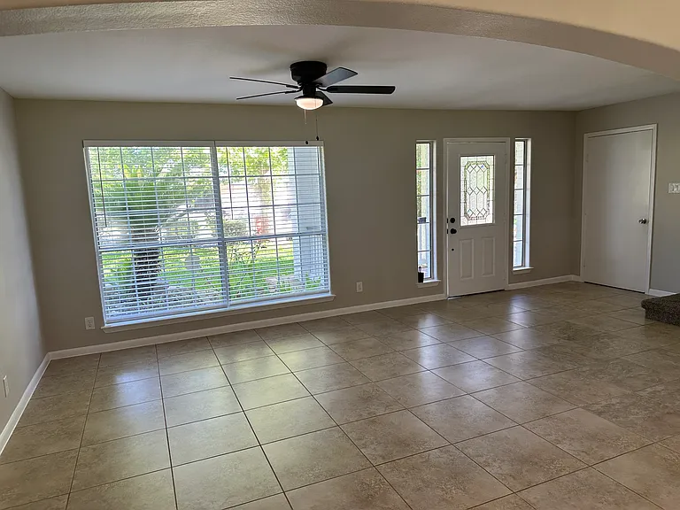 6912 Bryn Mawr Dr — Photo 4