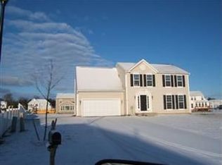 5 Caboose Cir, North Chili, NY 14514