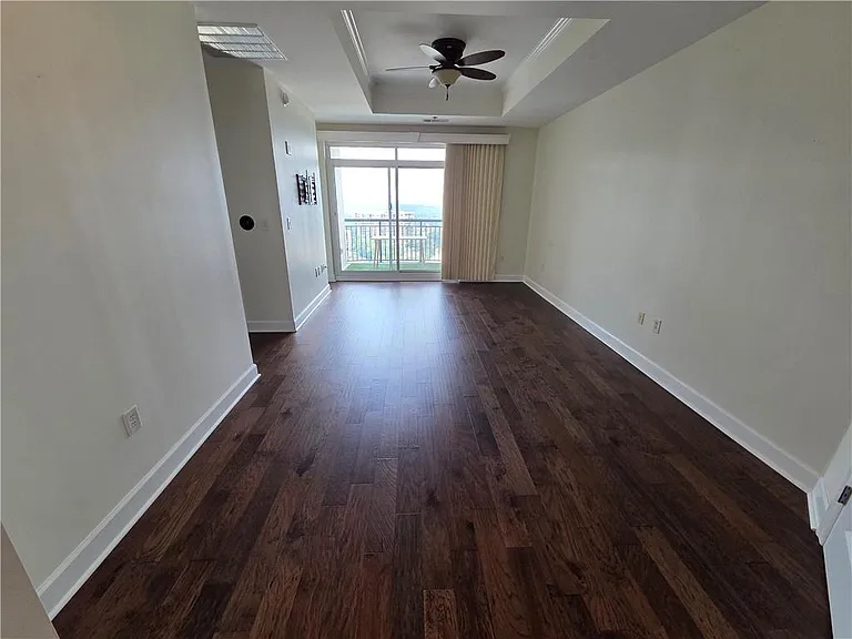 325 E Paces Ferry Rd NE #2104 — Photo 6