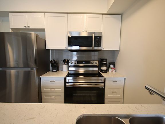 3rd image of 144 Lucan Ave #504