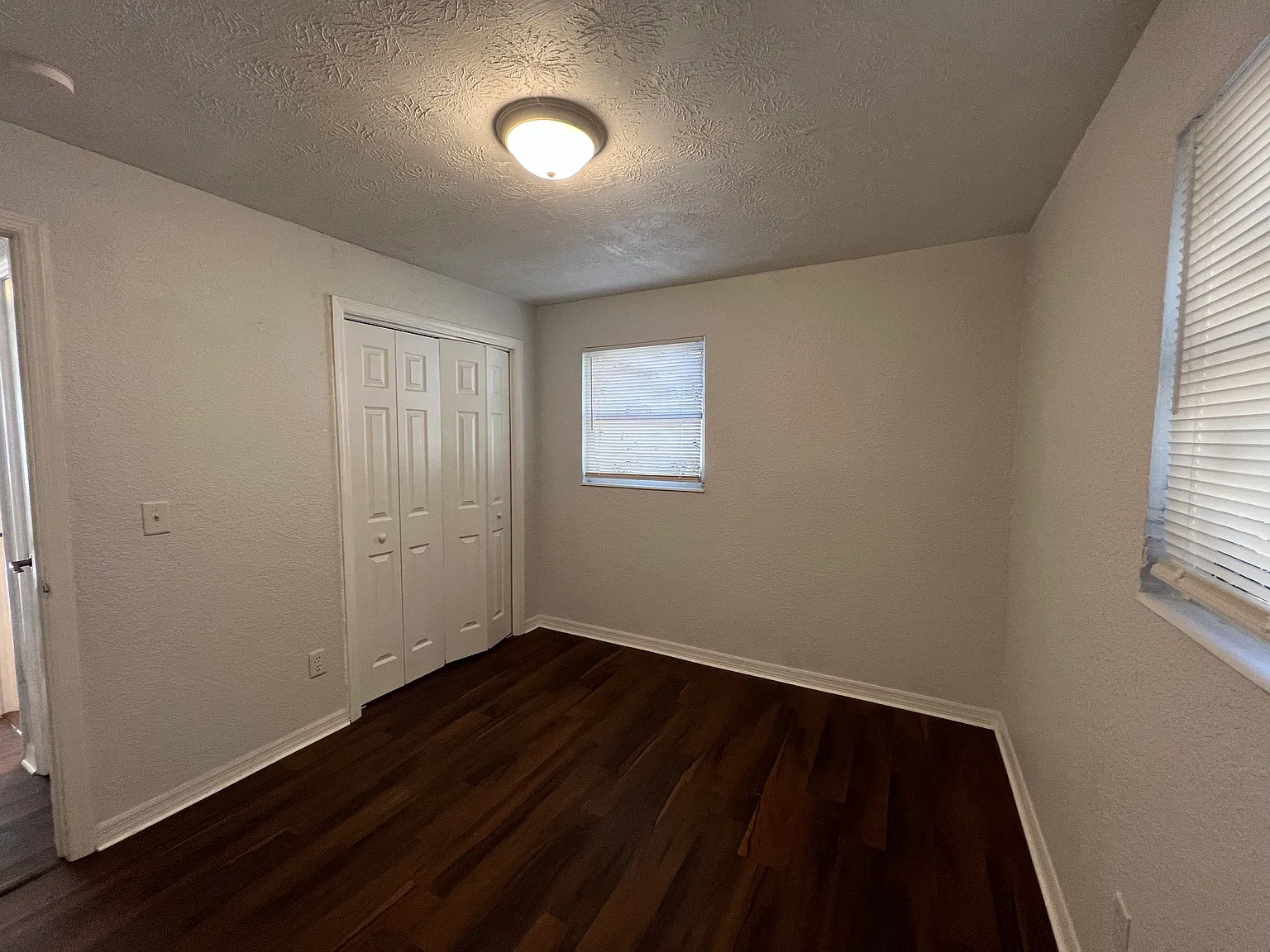 Move In Ready 4 Bedroom Home — Photo 3