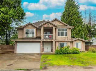 15688 88th Ave, Surrey, BC