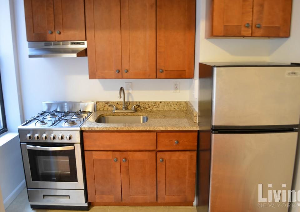 2nd image of 4705 45th St APT E3