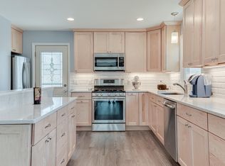 1129 3rd Ave, Grafton, WI 53024