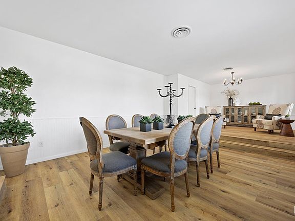 4th image of 4815 Panorama Dr