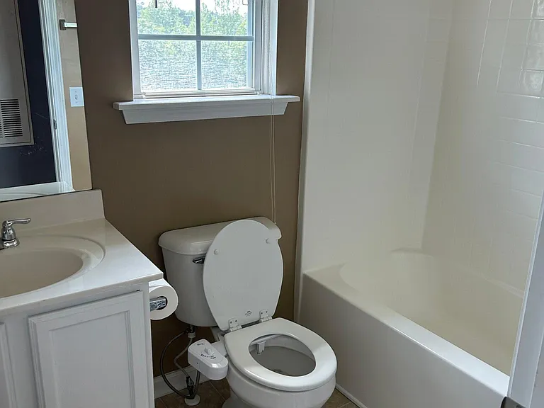 104 Parker Dr — Photo 12