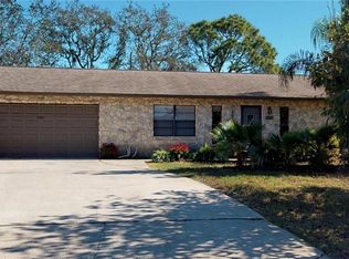 2311 Travelers Palm Dr, Edgewater, FL 32141