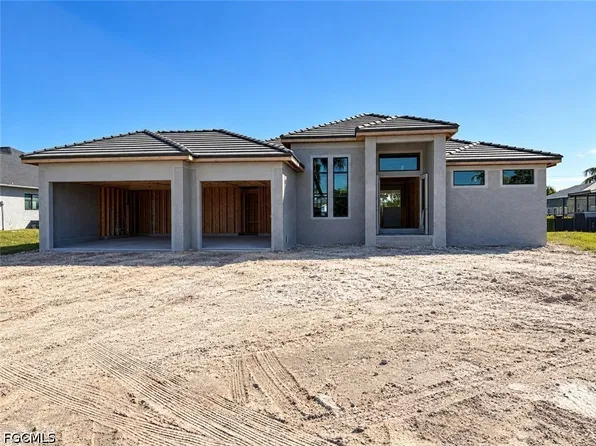 1735 NE 1st Ave, Cape Coral, FL 33909