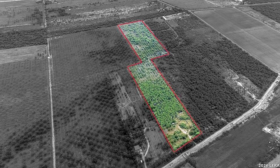 1st image of 1666 FM Private Rd 100