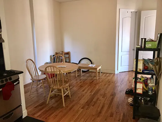 Rented by The Ave Agency, LLC | media 4