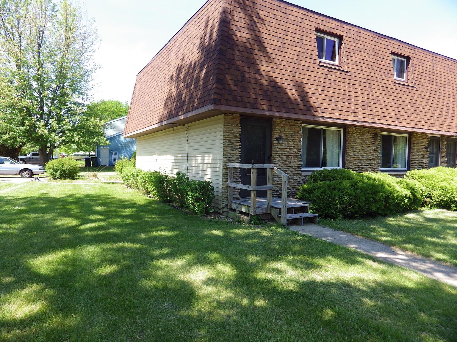 601 E Mondamin St APT 4, Minooka, IL 60447 Zillow