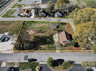 224 W Mills Ave, Mooresville, NC