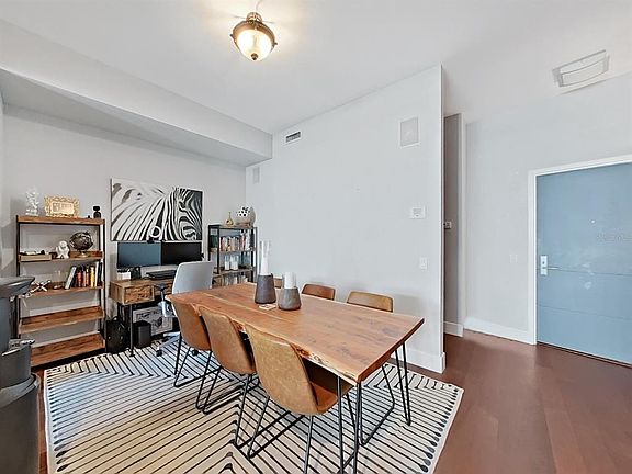 4th image of 111 N 12th St Unit 1810