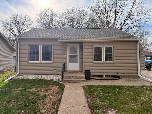 521 8th Ave W, Spencer, IA 51301