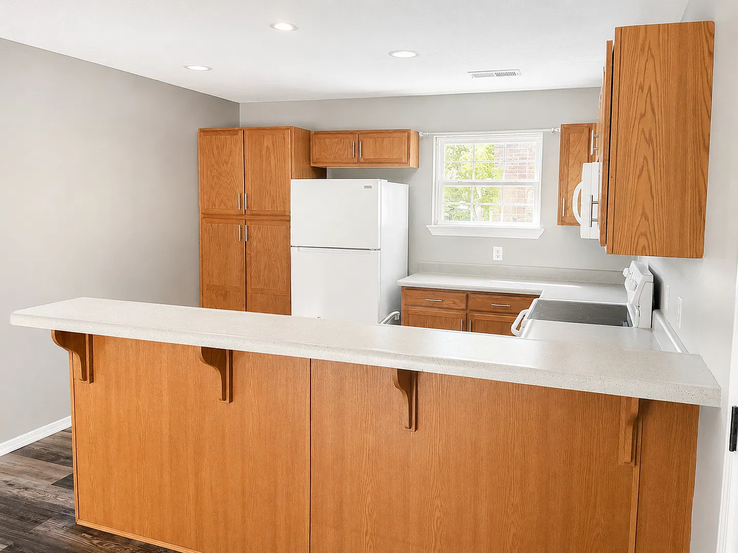 109 Garden Circle — Photo 4