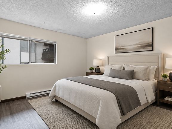 2nd image of 1611 W 6th Ave APT 23