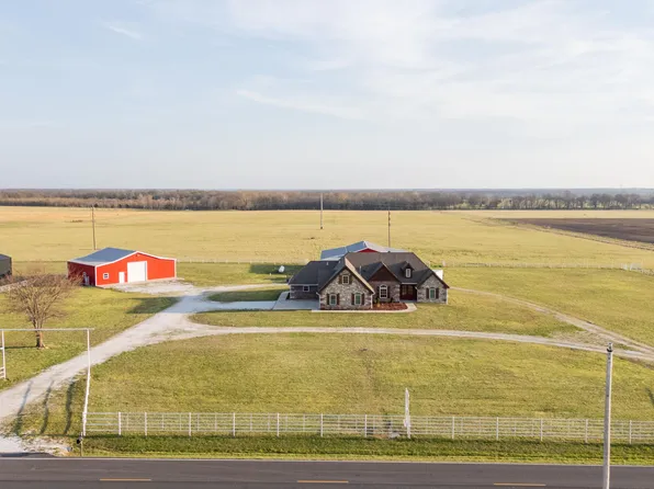 1720 E Fir Rd, Carthage, MO 64836