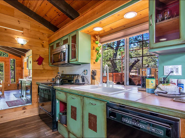24800 Marion Ridge Dr — Photo 25