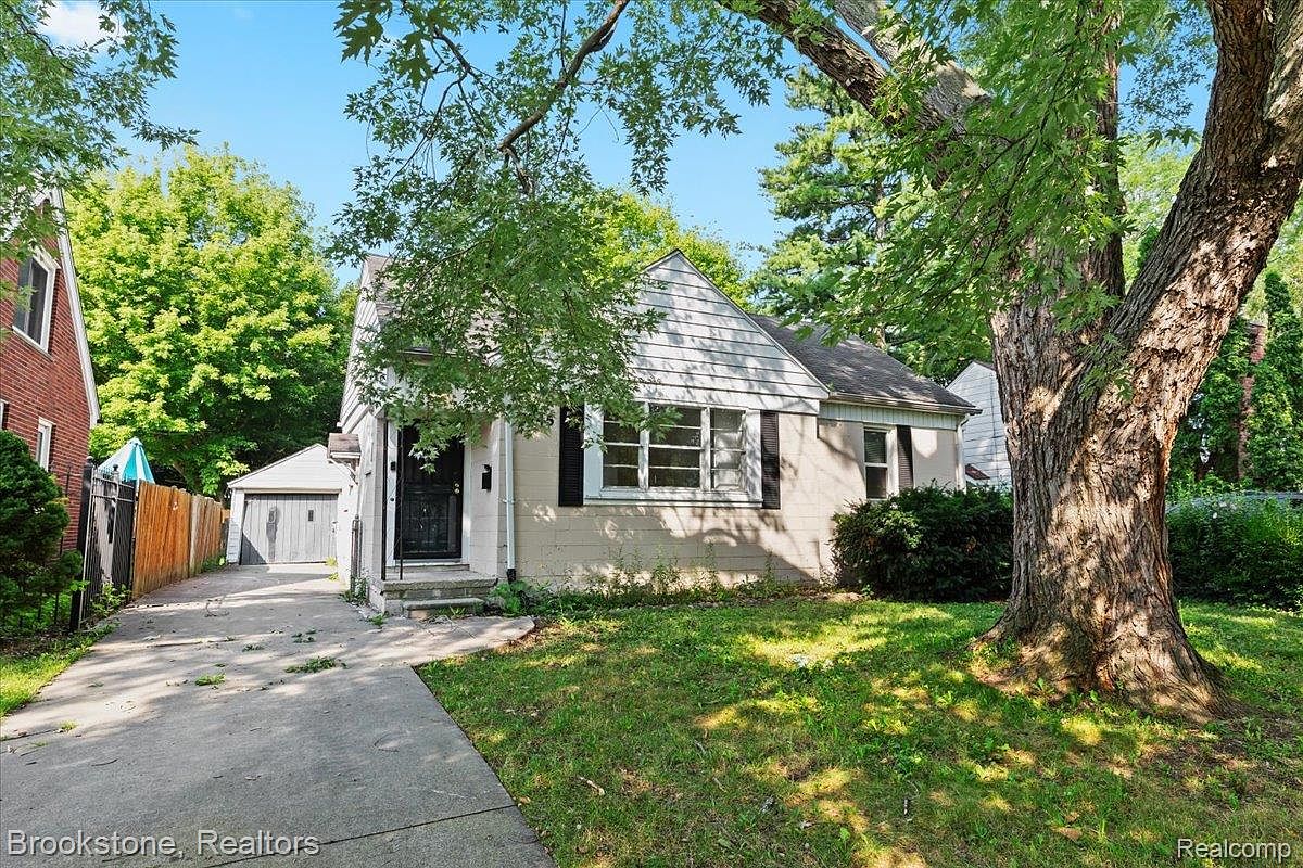 【BREAKERZ】会報 5745 Marseilles St, Detroit, MI 48224 | Zillow