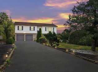 478 Cobain Rd, Jackson, NJ 08527