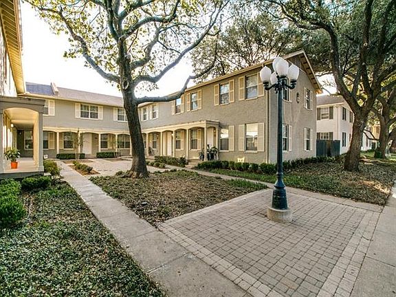 2nd image of 4732 Bradford Dr #4732