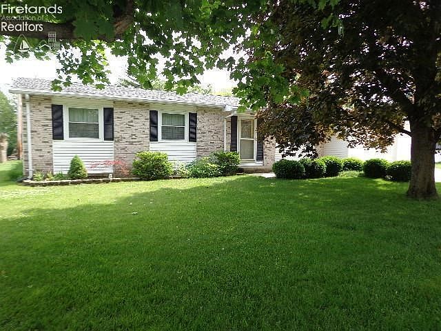 1st image of 103 Orchard Dr