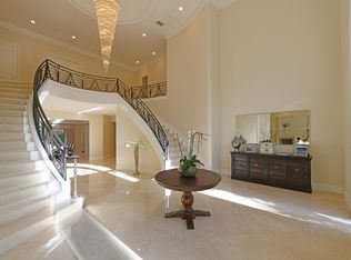 512 N Roxbury Dr, Beverly Hills, CA 90210