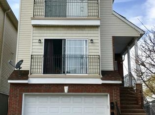 5 Rose Ct #2, Bayonne, NJ 07002