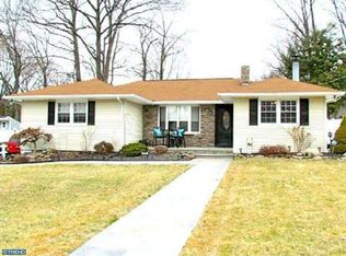 325 Oak Ave, Woodbury Heights, NJ