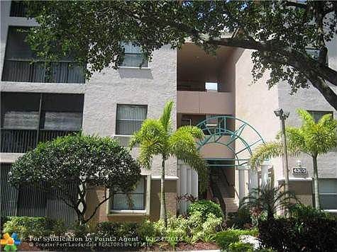 5th image of 4300 NW 30th St APT 442