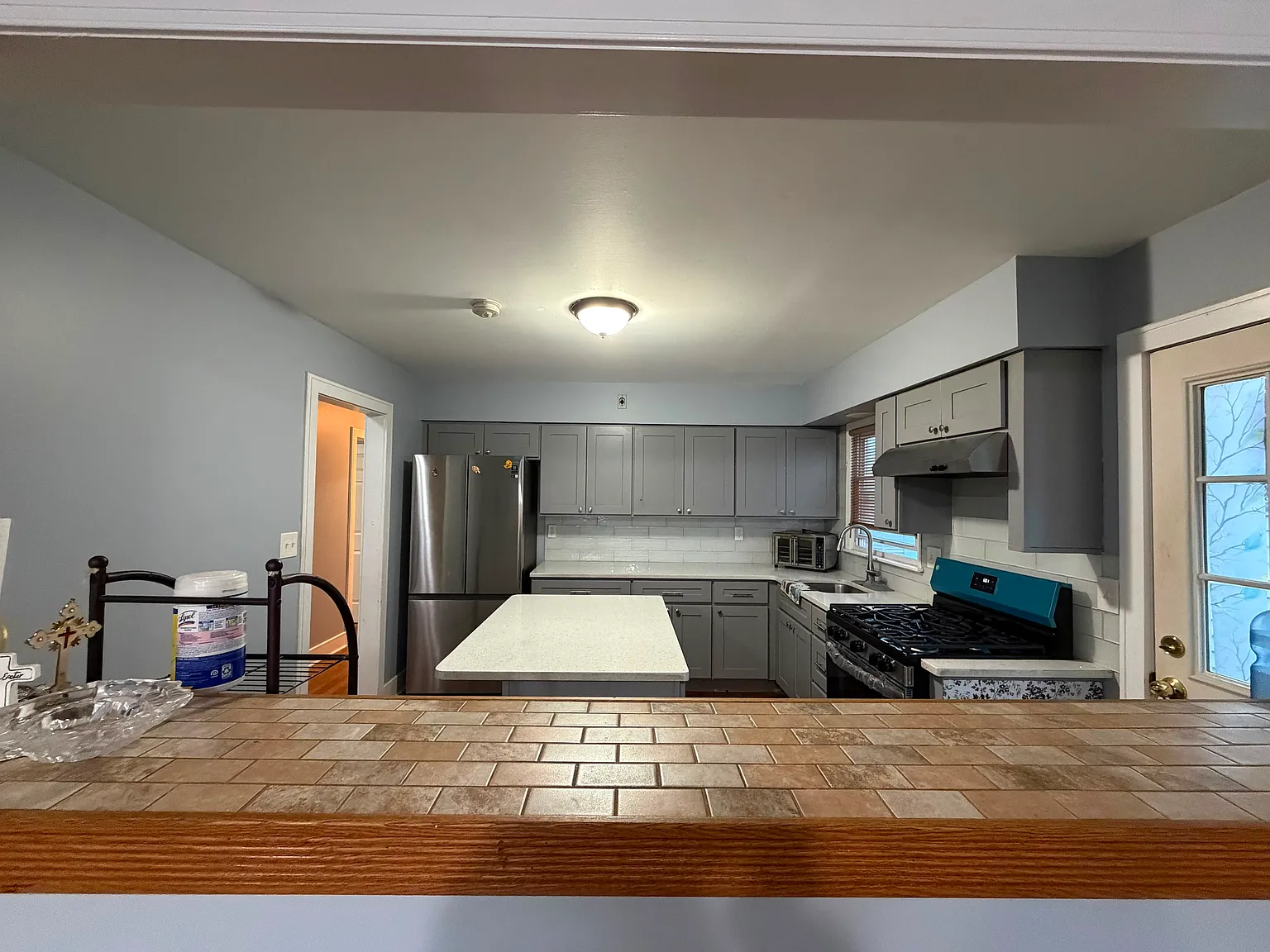 5 bed, 1170 sqft, $3,600 — Photo 4