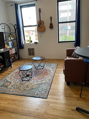 Rented by Level Group | media 1