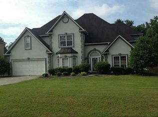 2752 Autumn Lake Ln, Decatur, GA 30034