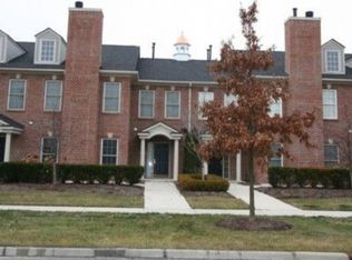 5752 Hampshire Ln, Ypsilanti, MI 48197