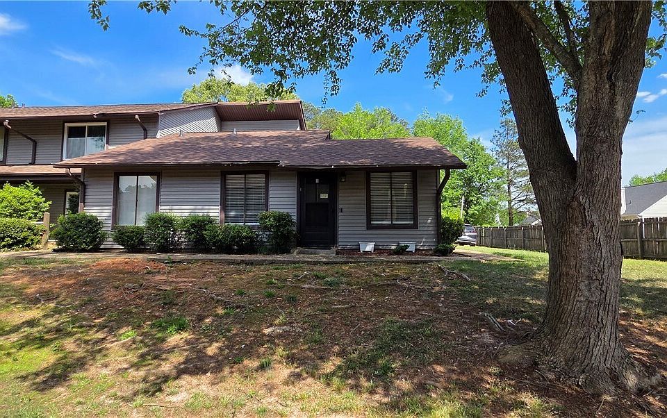 1st image of 2717 Flintlock Pl