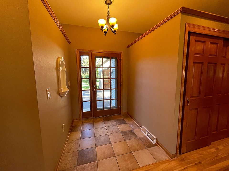 N83W28315 Center Oak Rd, Town Of Merton, WI 53029 Zillow