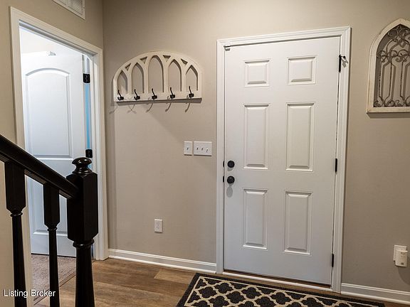 2nd image of 1333 Bogard Ln