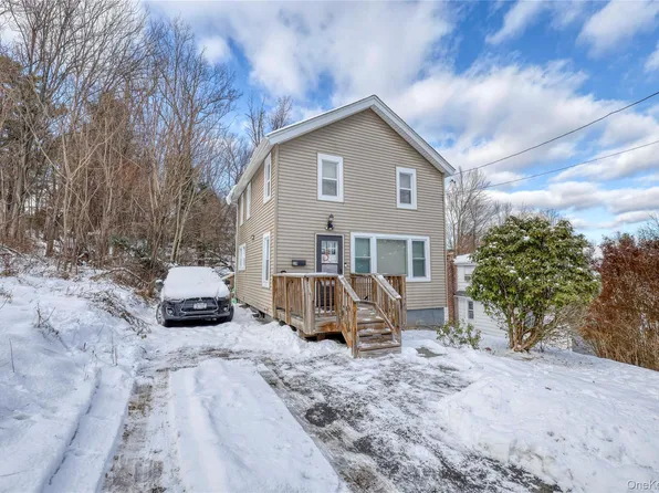 19 Nevins Street, Ulster Park, NY 12428