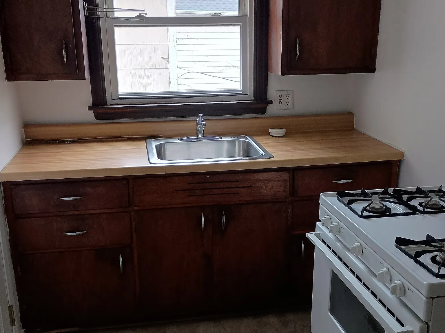 1 bed, 550 sqft, $925 — Photo 3