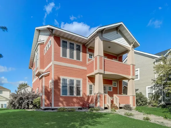 905 Van White Memorial Blvd, Minneapolis, MN 55411