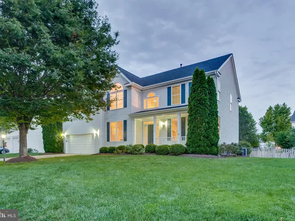 43999 Cheltenham Cir, Ashburn, VA 20147