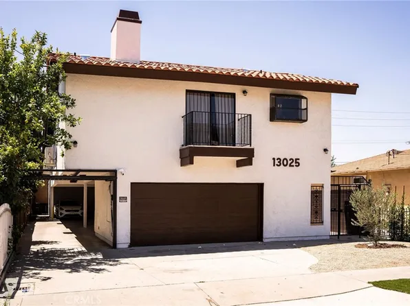 13025 Roselle Ave, Hawthorne, CA 90250