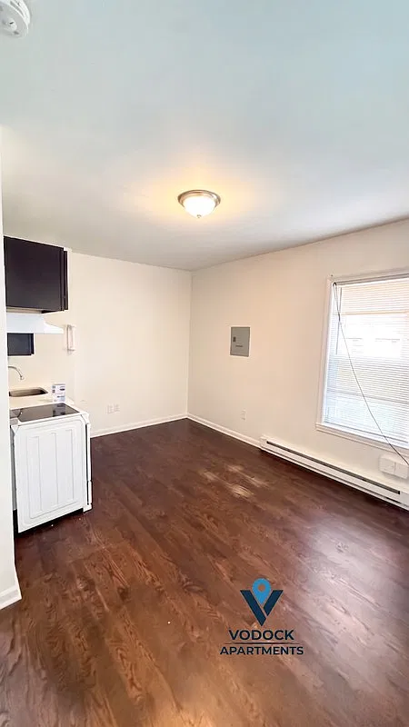 93 Blue Hills — Photo 2