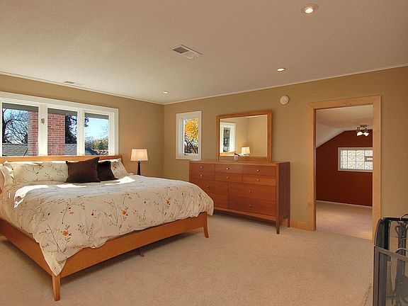 Designer detailed with master fireplace and 2 seperate zones.