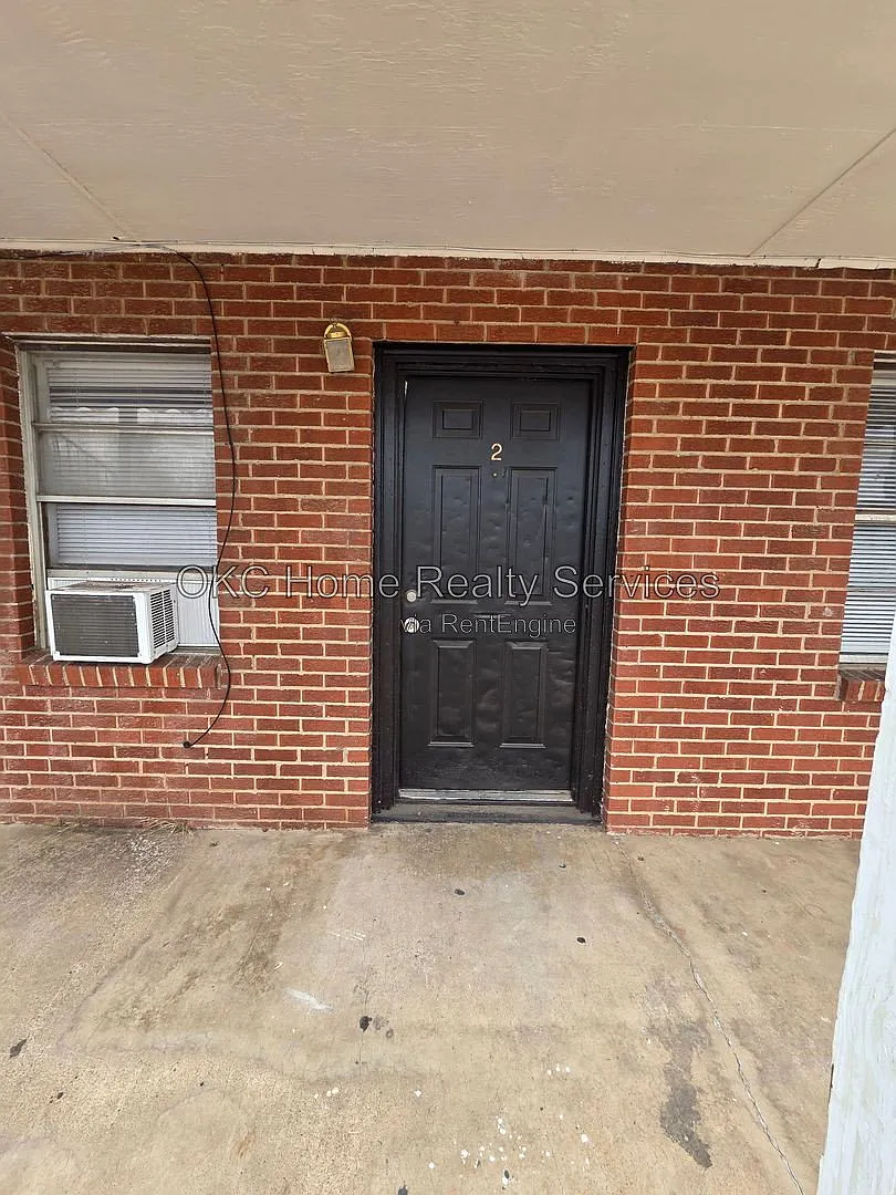 1 bed, 1.0 bath, $650 — Photo 1