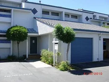 1570 Trawler St photo 1