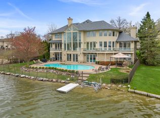8599 Pine Cove Dr, Commerce Township, MI