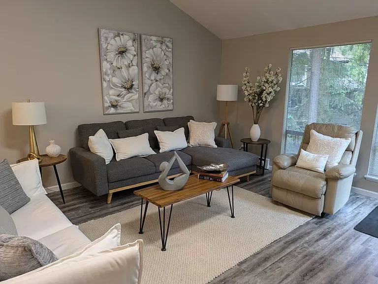19115 Ballinger Way NE #203 — Photo 59