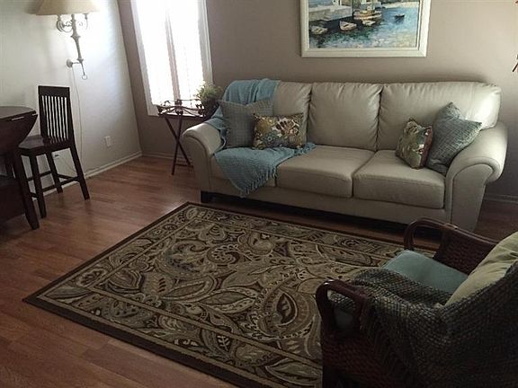 3rd image of 9447 Moonstone Ave