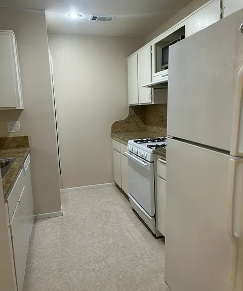 2312 Archwood Ln #77 — Photo 2